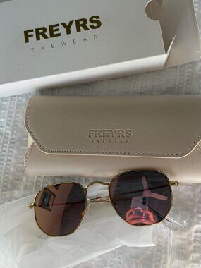 NWT Freyrs Sunglasses